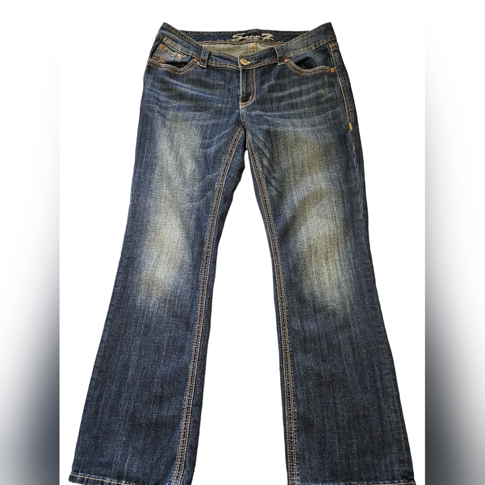 EUC Seven7 Luxe midrise bootcut jeans size 16